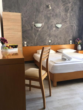 Central Guest House Skiathos